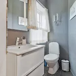 Charming Retreat In - By Traum * 루켄