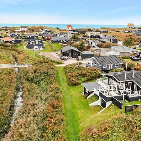 Charming Retreat In Holiday home Lokken